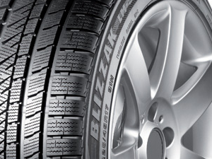 Bridgestone Potenza S001